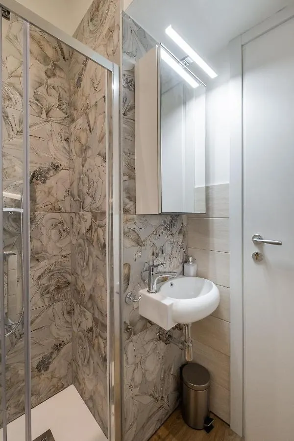 Studio 24 - Holiday & Business Apartment Bologna Italy