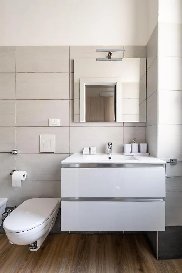 Studio 24 - Holiday & Business Apartment Bologna